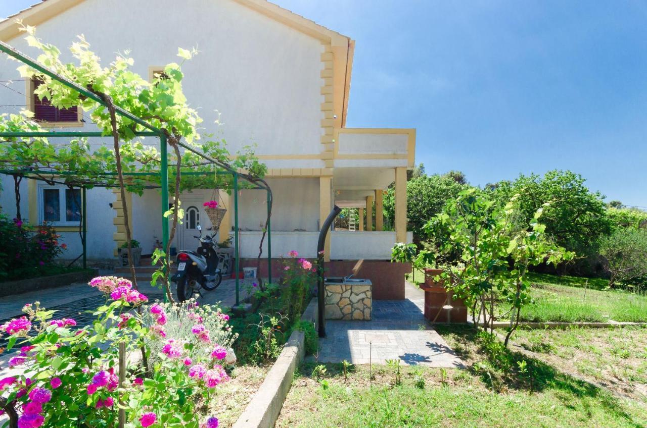 Apartments Zorka Kampor Zewnętrze zdjęcie